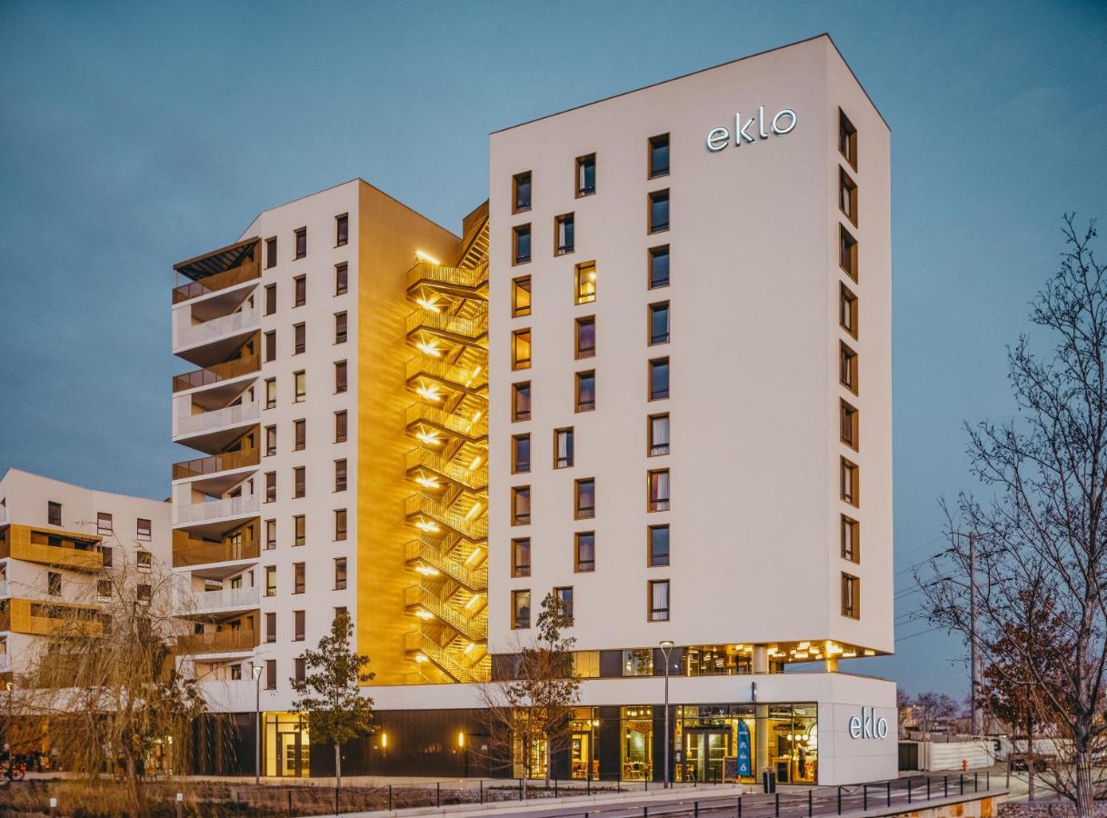 Отель Eklo Lyon Венисьё Экстерьер фото